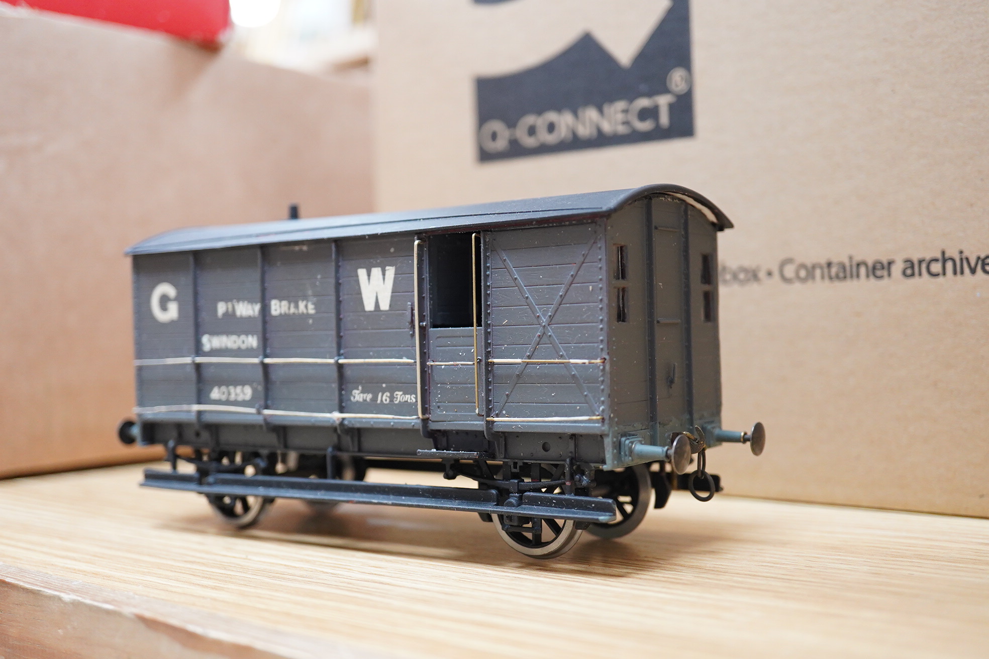 Six finescale 0 gauge GWR and private owner’s freight wagons by Cooper-Craft, Peco, etc. including; two GWR box vans, and four open wagons, all kit-built or adapted to a high standard